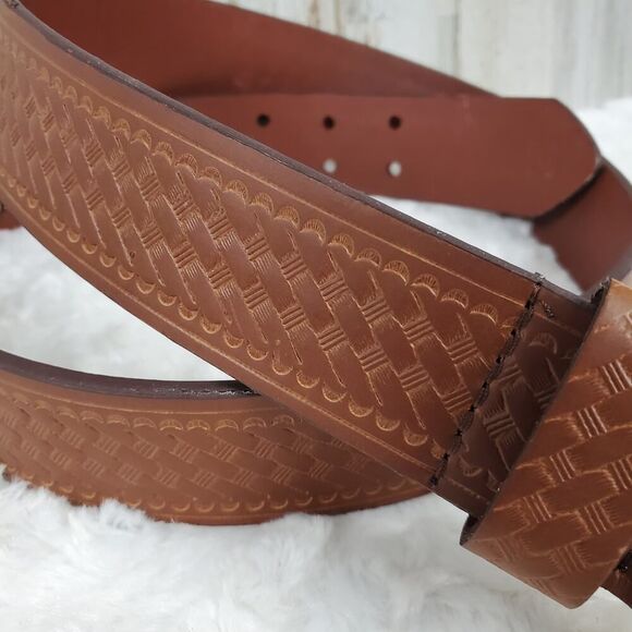 Leather Tooled Belt Brown Size Medium 34-36 - Picture 2 of 11